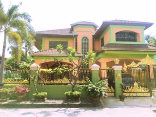 The Imperial Place