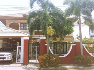 The Imperial Place