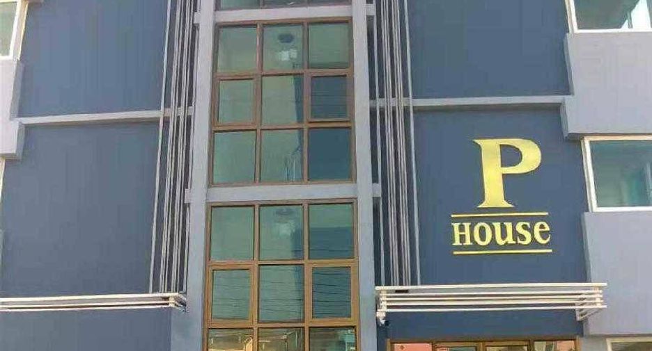 RoomQuest Lat Krabang 42