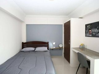 RoomQuest Ladkrabang 42