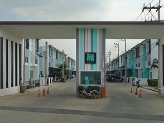 The Money Mee Phanthuwong