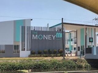The Money Mee Phanthuwong