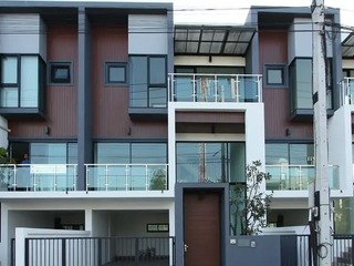 The Flex Townhome