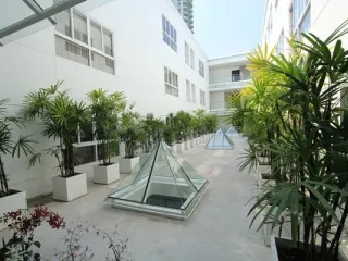 บางนา เซอร์วิสด์ อพาร์ทเม้นท์