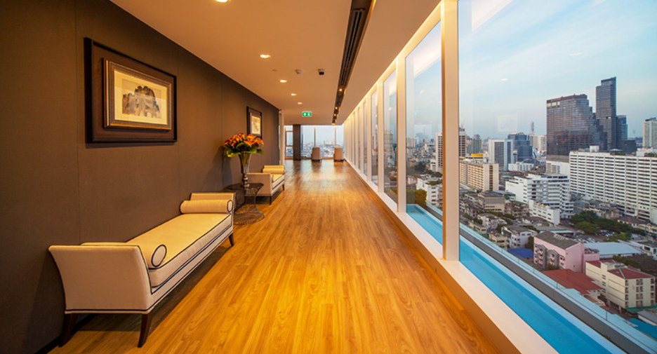 The Room Sathorn - TanonPun