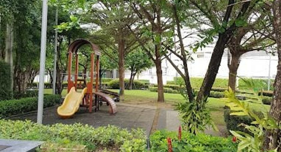 Flora Wongsawang
