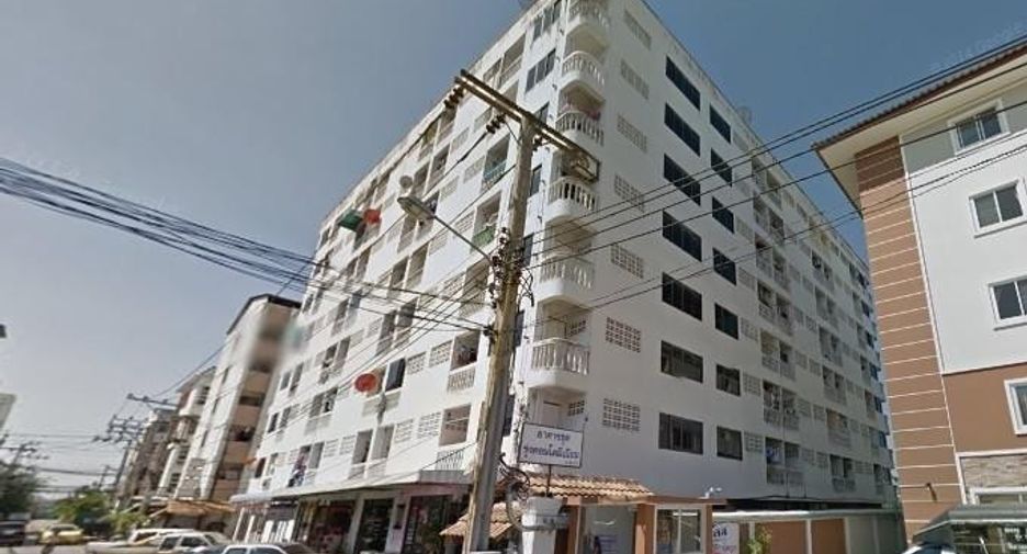 Roong Condo