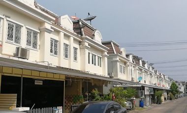 The Exclusive Townhome