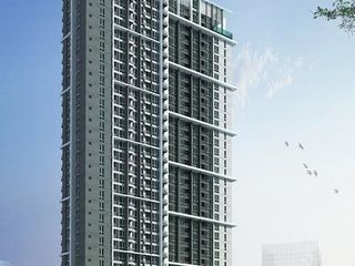 Than Living Sathorn - Charoenrat