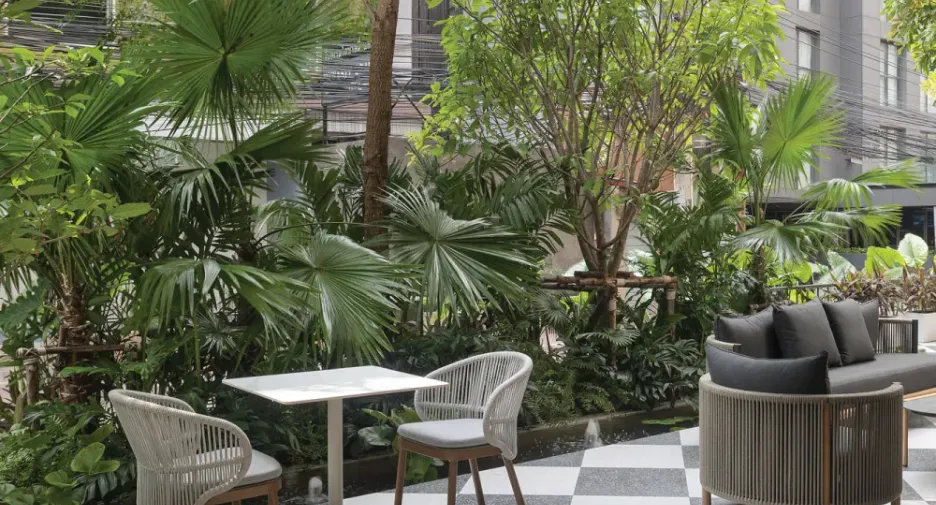 PARKROYAL Suites Bangkok