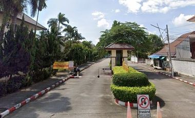 บ้านแสงเพชร