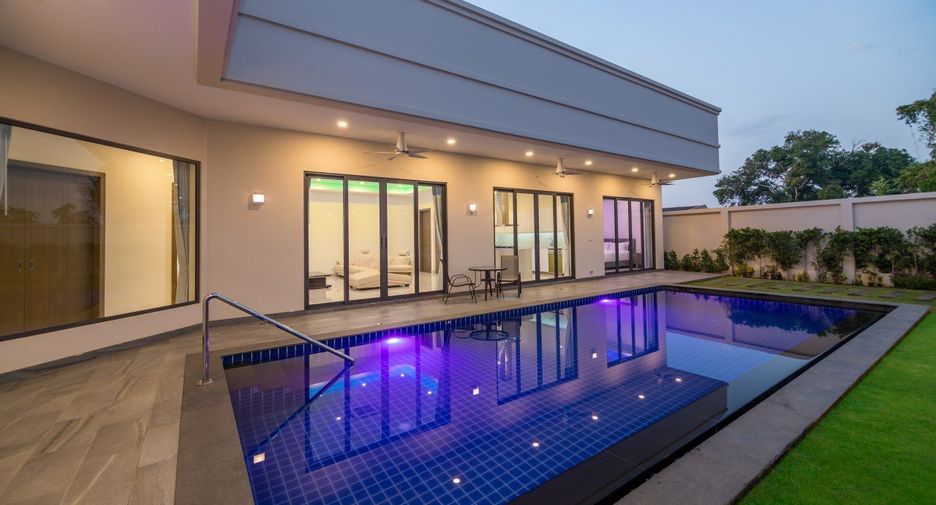 The Hacienda Villa