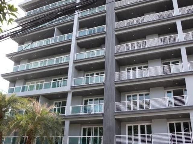 Rawee Waree Residence