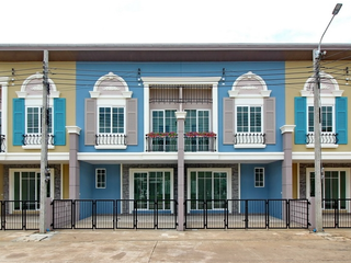 Golden Town Bangkae