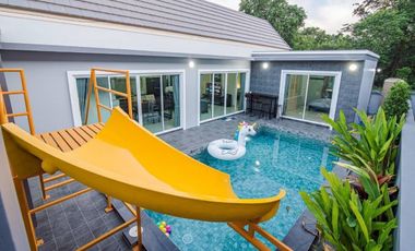 Naree Pool 2