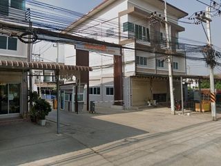 The Best Nawanakhon-Pratunam Pra In