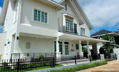 The Clover Hotel Chiang Mai