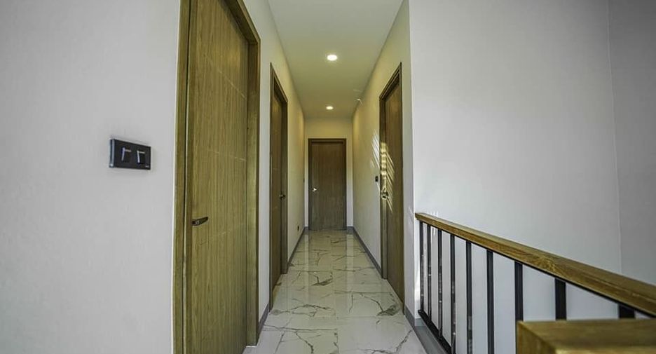 Baan Avarin Home