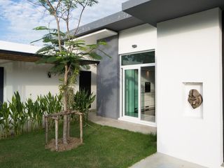 โอม โดมุส