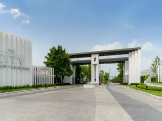 THE CITY SUKSAWAT