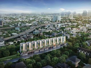 อัลติจูด ฟอเรสต์ อารีย์-โมนูเมนต์