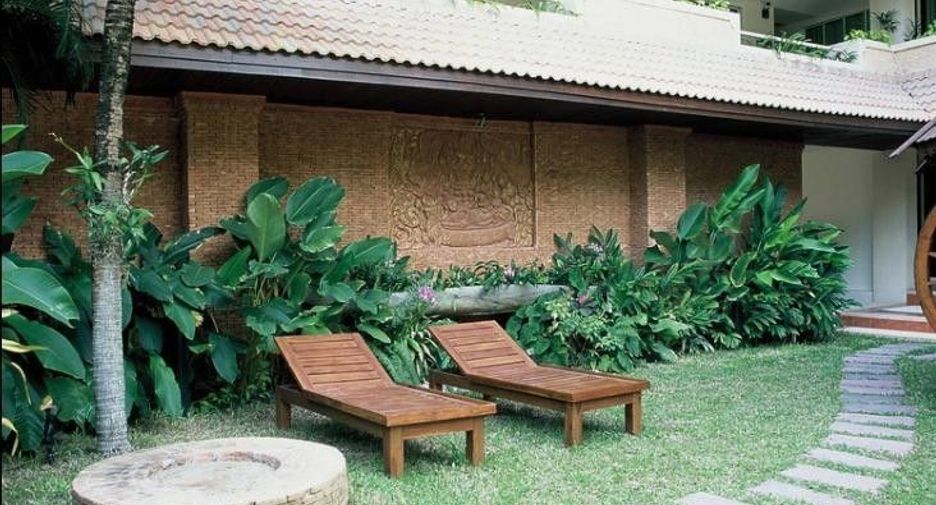 Executive Residence I
