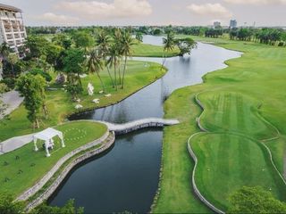 Summit Windmill Golf Club & Residence