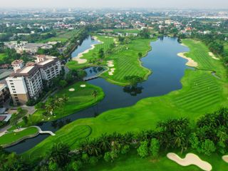 Summit Windmill Golf Club & Residence
