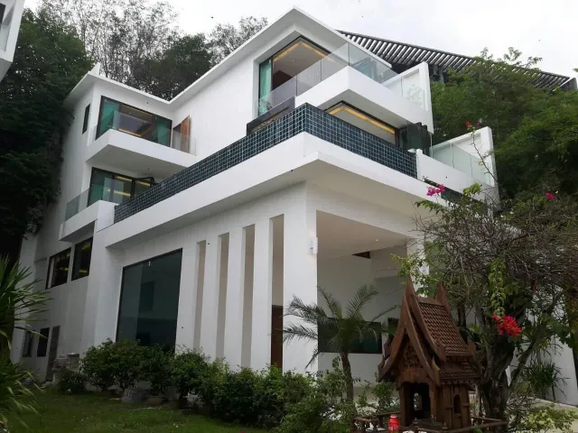 Sunrise Ocean Villas