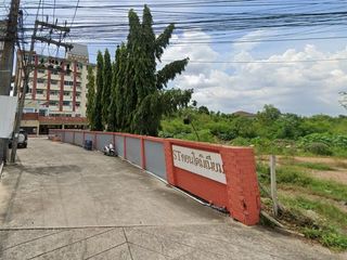 ST Condominium