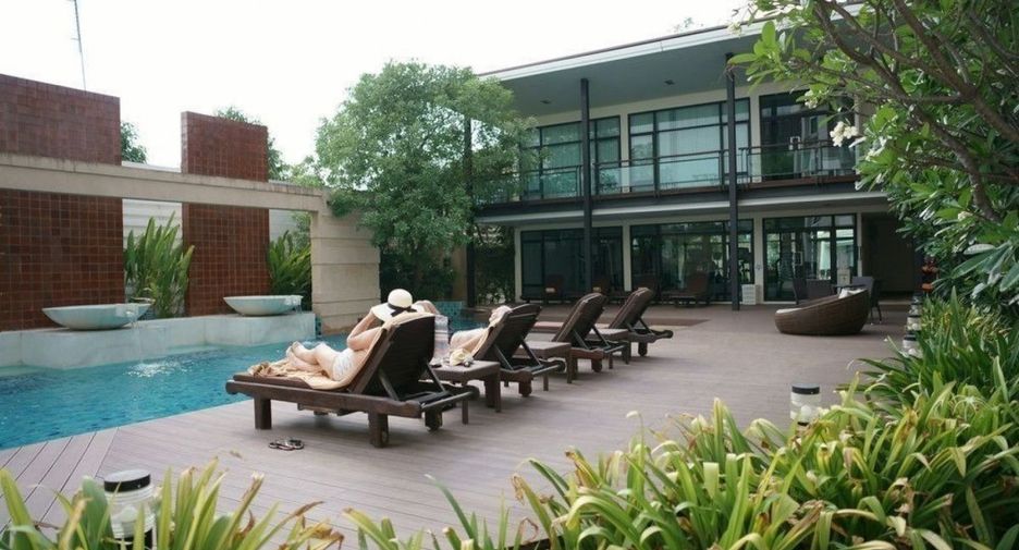 The Grand Napat Serviced Apartment