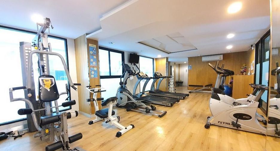 Zenith Place Sukhumvit 42