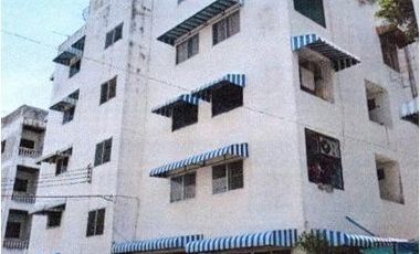 Siripong Place