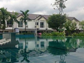 Pruksaphan Grand Lamphaya 2