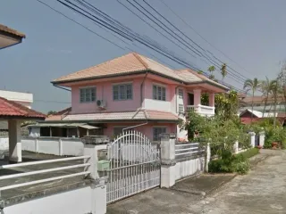 Maison au bord du ruisseau, Chiang Rai