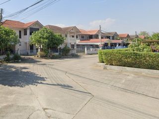 Ban Pornsawan Town Home Yang Phra That-Tharua (Chiang Mai)