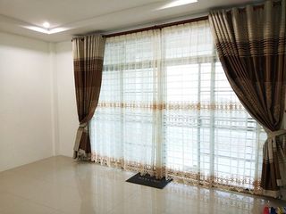 หมู่บ้านวอแลนด์เฮ้าส์