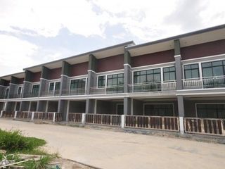หมู่บ้านวอแลนด์เฮ้าส์