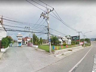 หมู่บ้านวอแลนด์เฮ้าส์