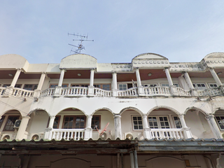 Rung Rueang Village