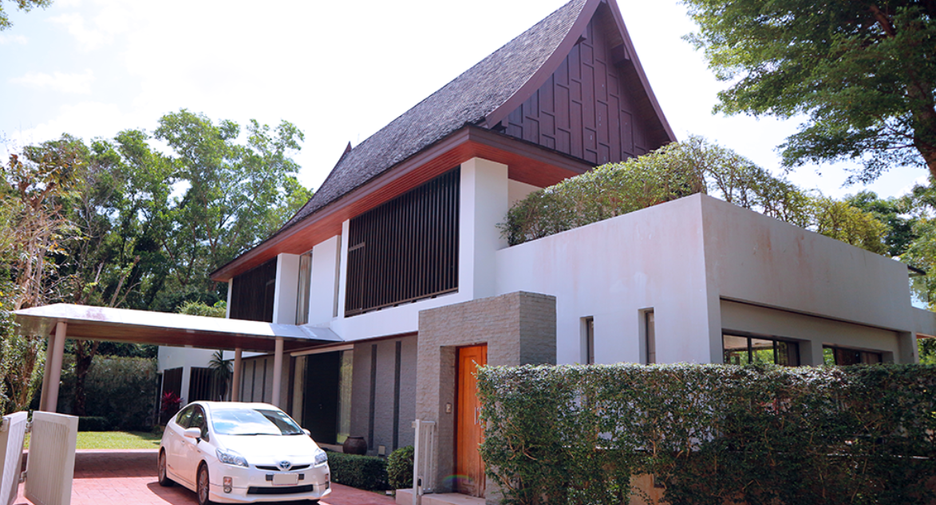 The Park Villa