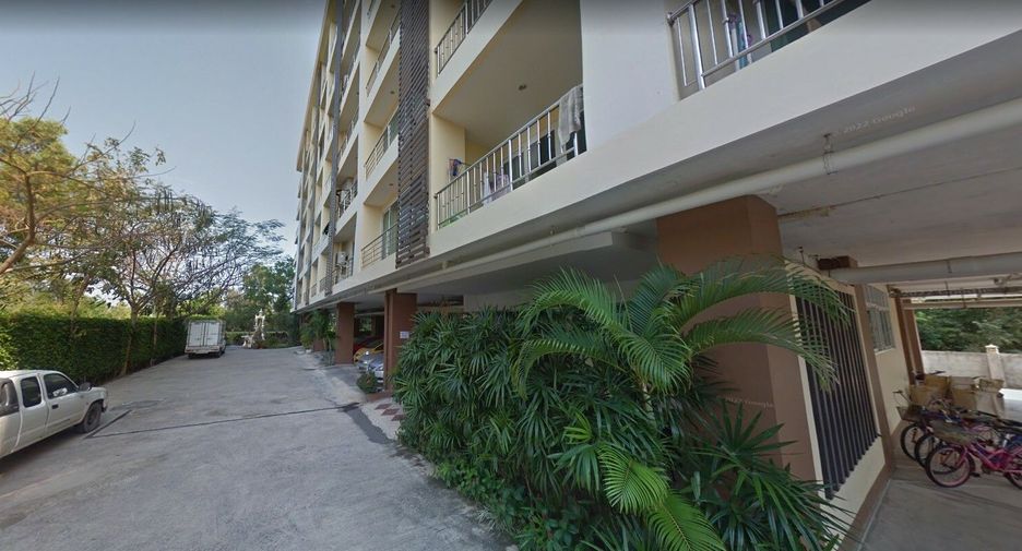 บลู สกาย คอนโดมิเนียม