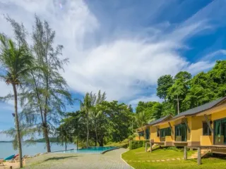 Supalai Scenic Bay Resort
