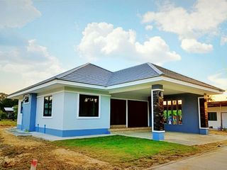 Baan Khun Phichai by Mind House