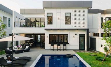 999@World Club Land Modern and Luxury Pool Villas