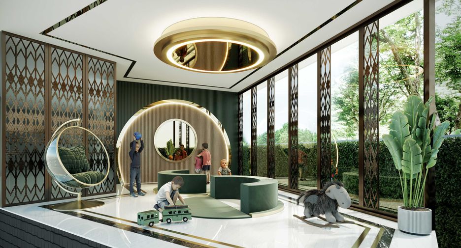 8 Atelier Residence