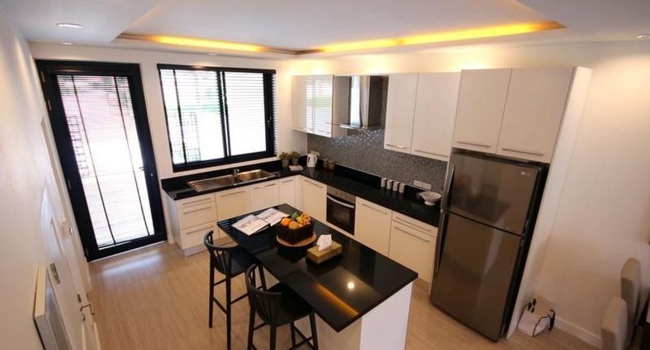 Riviera Pearl Hua Hin