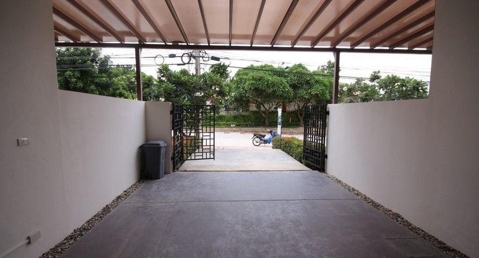 Riviera Pearl Hua Hin