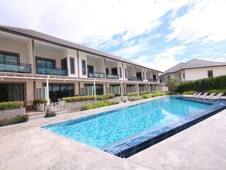 Riviera Pearl Hua Hin