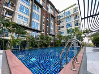 The Gusto @ Hua Vieng